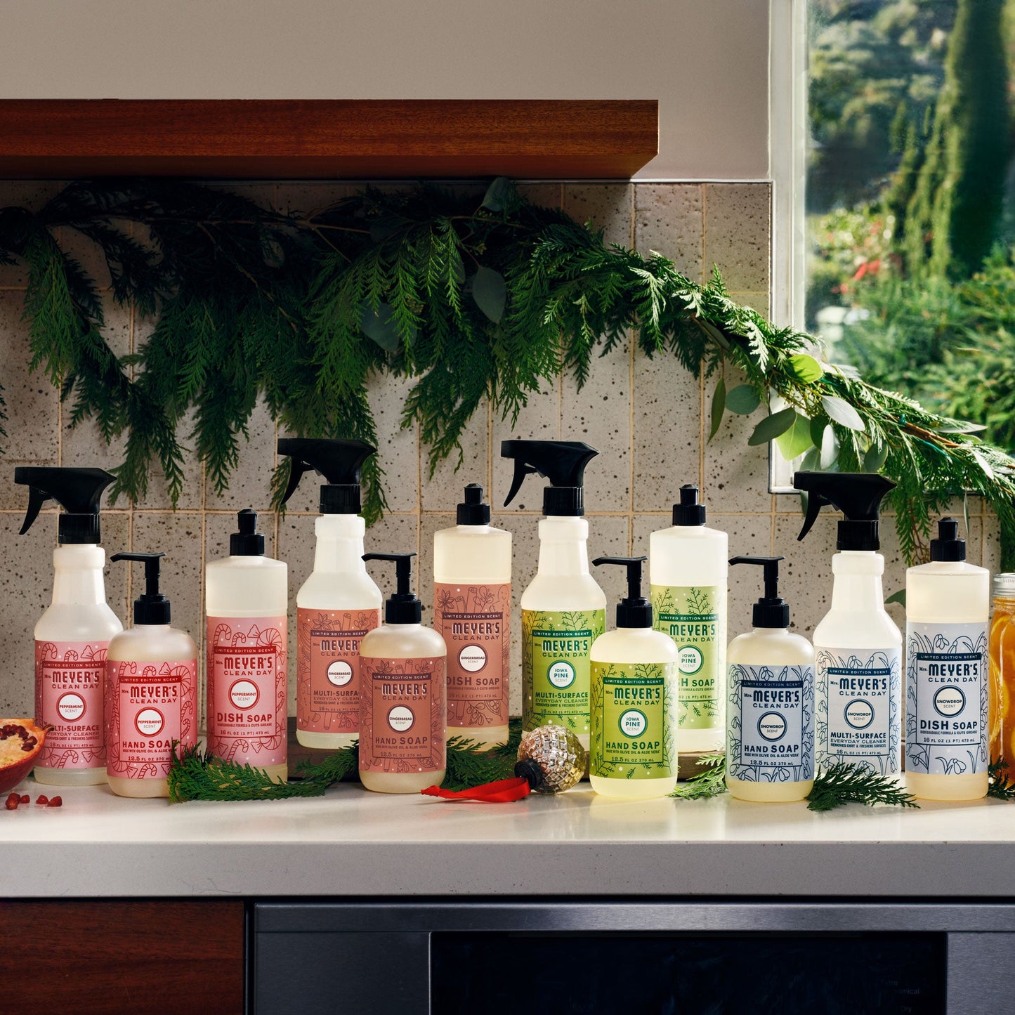 Holiday Features Collection - for Convenient Hand Care